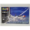Image 1 : Unbuilt Revell Duo Discus & Engine Gliderplane 1:32 Scale