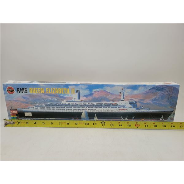 Sealed Airfix RMS Queen Elizabeth II 1:600 Scale