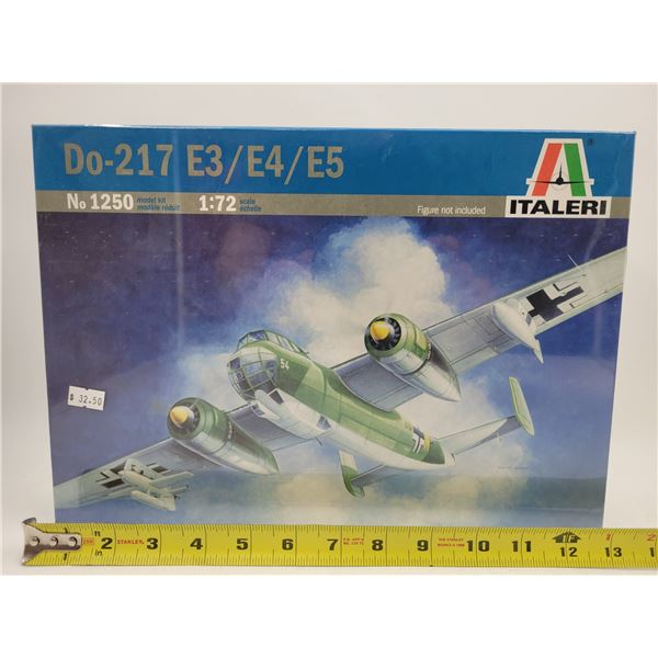 Sealed Italeri Do-217 E3/E4/E5 1:72 Scale Model Kit