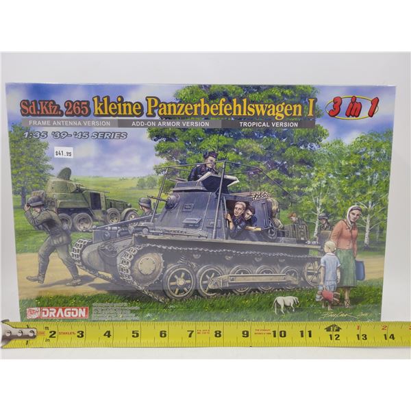 Unbuilt Sd.Kfz 265 Kleine Panzerbefehlswagen I 3-In-1 1:35 Scale Model Kit