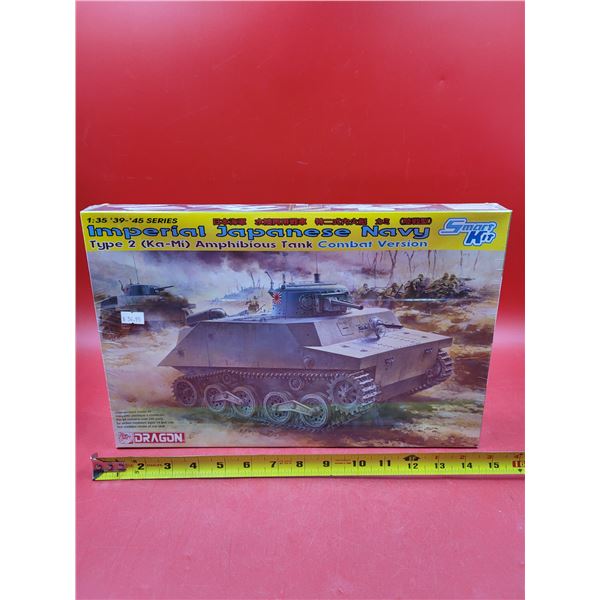 Sealed Dragon Imperial Japanese Navy Amphibious Tank 1:35 Scale