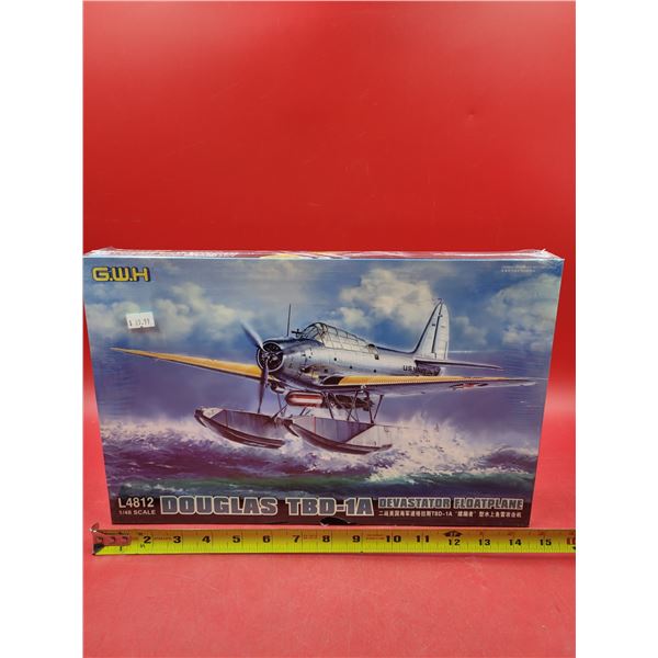 Sealed GWH Douglas TBD-1A Devastator Floatplane 1:48 Scale