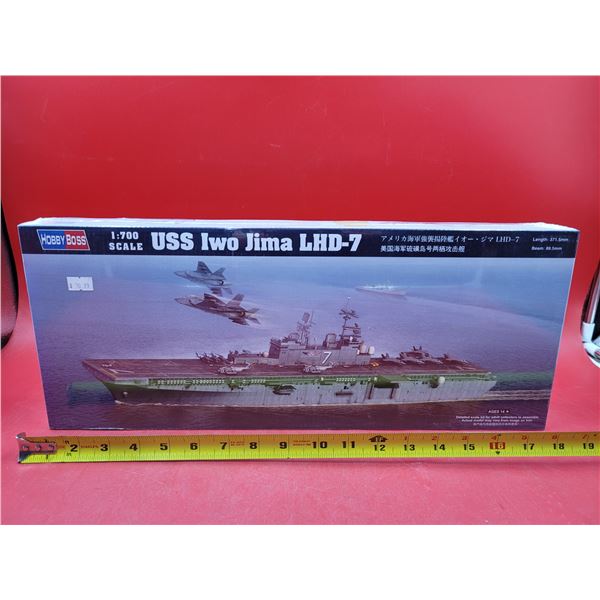 Sealed Hobby Boss USS Iwo Jima LHD-7 1:700 Scale