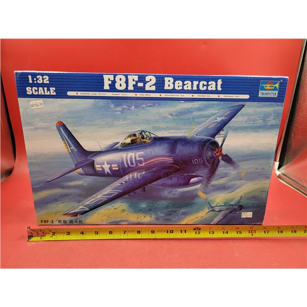 Unbuilt Trumpeter F8F-1 Bearcat 1:32 Scale