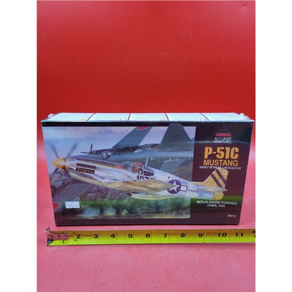 Sealed Accurate Miniatures P-51C Mustang Highly Detailed 1:48 Scale
