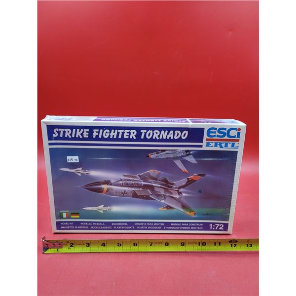 Sealed ESCI ERTL Strike Fighter Tornado 1:72 Scale