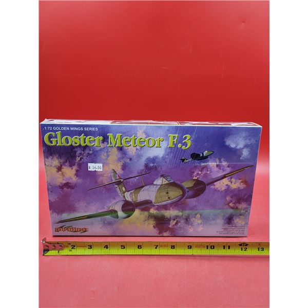 Sealed Cyber Hobby Gloster Meteor F.3 1:72 Scale