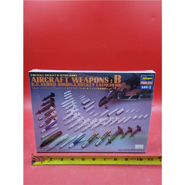 Sealed Hasegawa Aircraft Weapons-B US Bombs & Rocket Launchers 1:48 Scale
