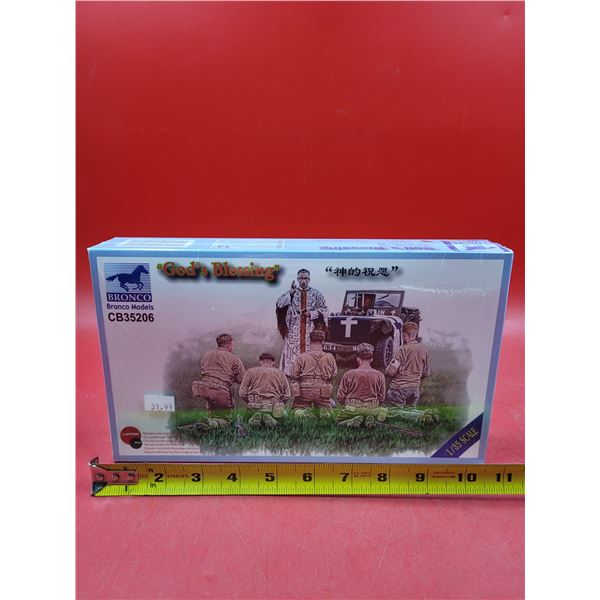 Sealed Bronco Models Gods Blessing CB35206 1:35 Scale