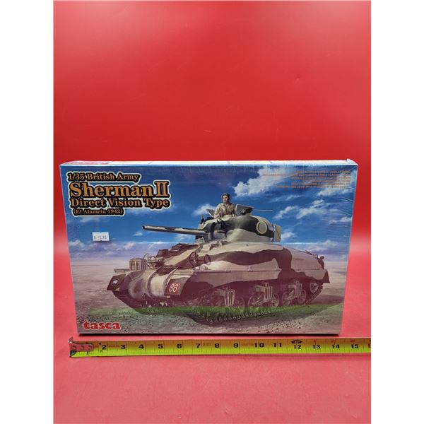 Sealed Tasca Sherman II Direct Vision Type 1942 1:35 Scale