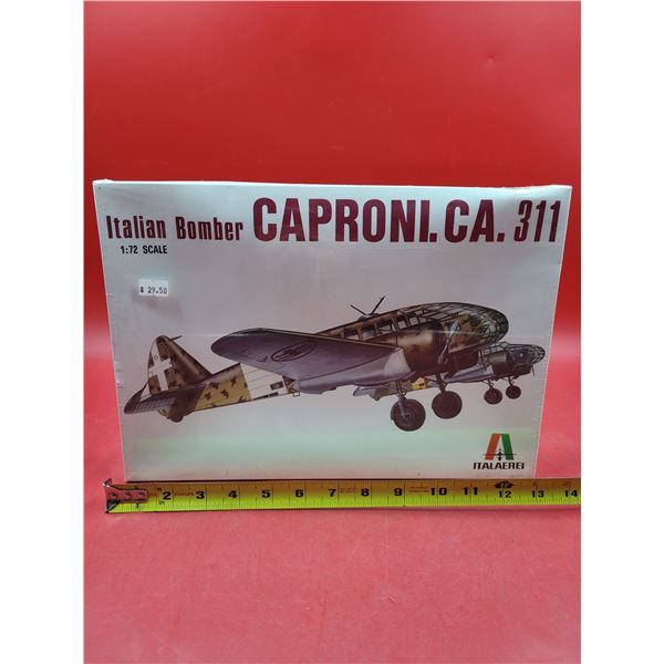 Sealed Italaerei Italian Bomber Caproni CA 311 1:72 Scale