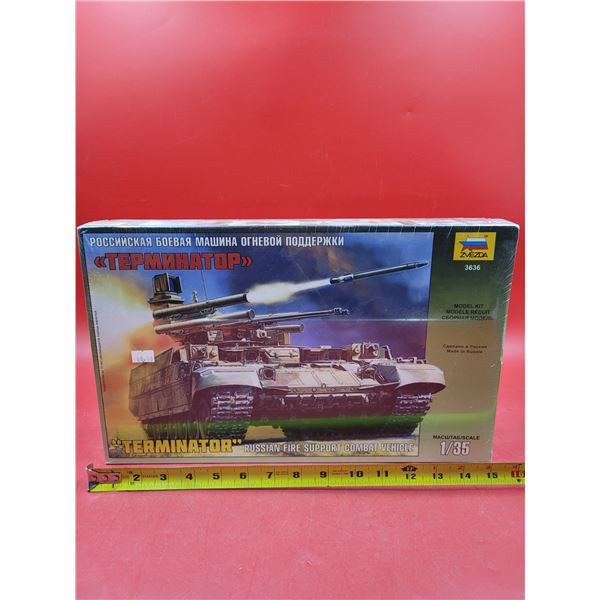 Sealed Zvezda Terminator Russian Fire Support Vehicle 1:35 Scale