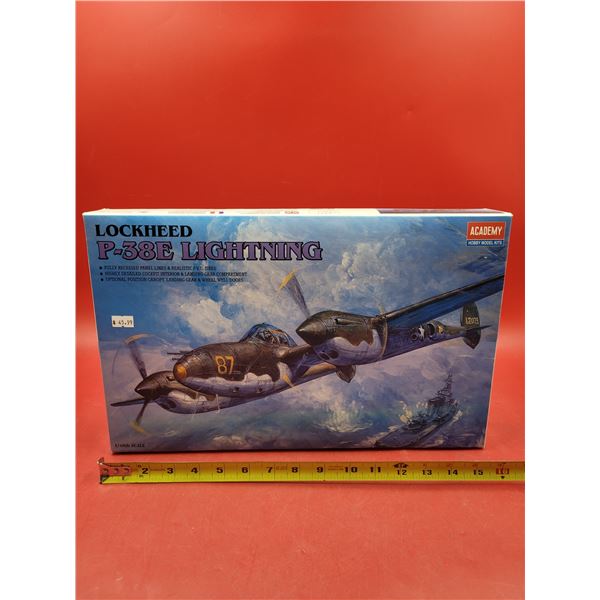 Sealed Academy Lockheed P-38E Lightning 1:48 Scale