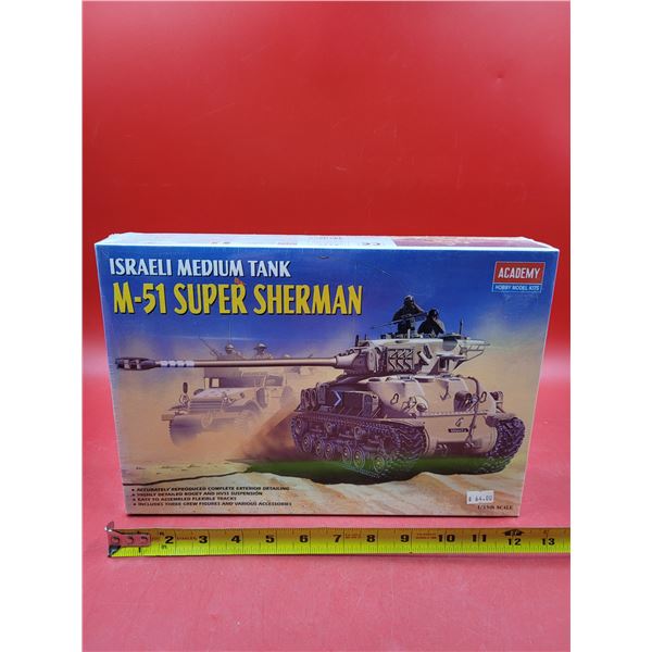 Sealed Academy M-51 Super Sherman Israeli Medium Tank 1:35 Scale