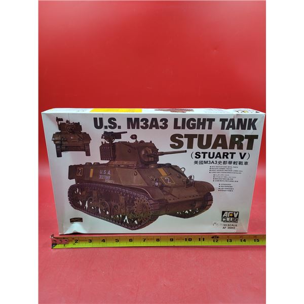Unbuilt ARV Club US M3A3 Light Tank Stuart 1:35 Scale