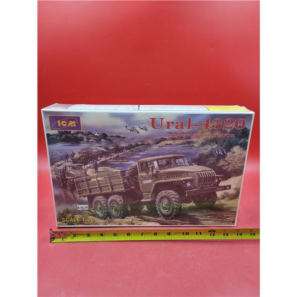 Sealed ICM Ural-4320 Soviet Army Truck 1:35 Scale
