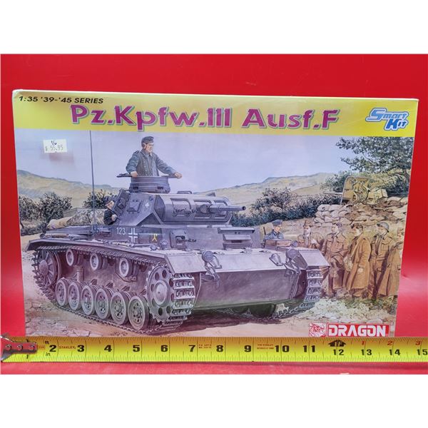 Sealed Dragon Pz.Kpfw.III Ausf.F 1:35 Scale