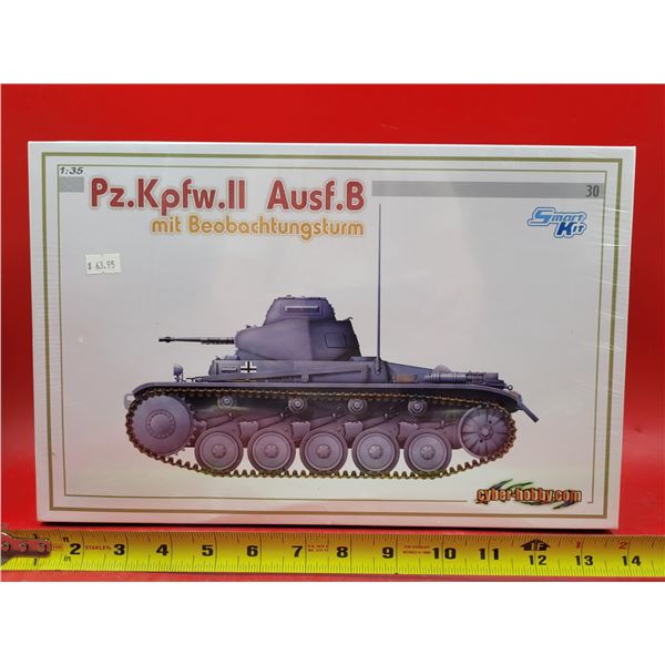 Sealed Cyber Hobby Pz.Kpfw.II Ausf.B Tank 1:35 Scale