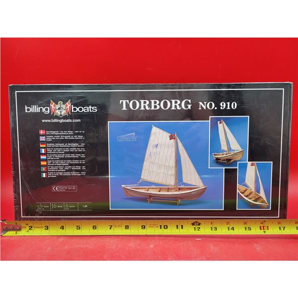 Sealed Billing Boats Torborg No. 910 1:20 Scale