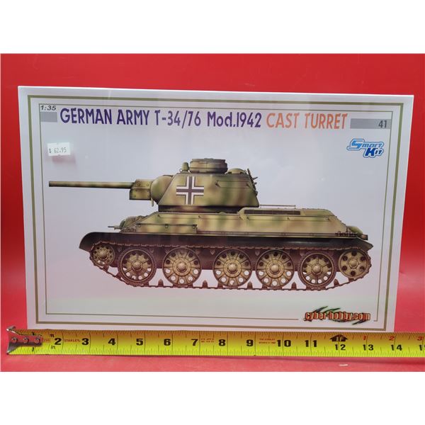 Sealed Cyber Hobby German Army T-34/76 Mod.1942 Cast Turret 1:35 Scale