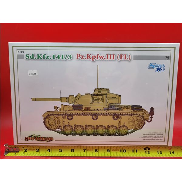 Sealed Cyber Hobby Sd.Kfz.141/3 Pz.Kpfw.III Tank 1:35 Scale