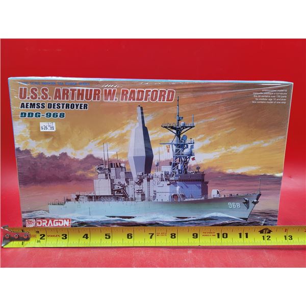 Sealed Dragon USS Arthur W Radford AEMSS Destroyer 1:700 Scale