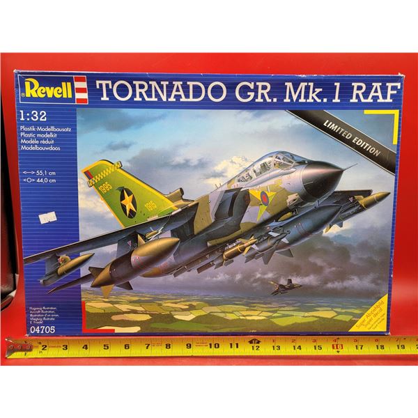 Unbuilt Revell Tornado Gr. Mk. 1 RAF 1:32 Scale Model Kit