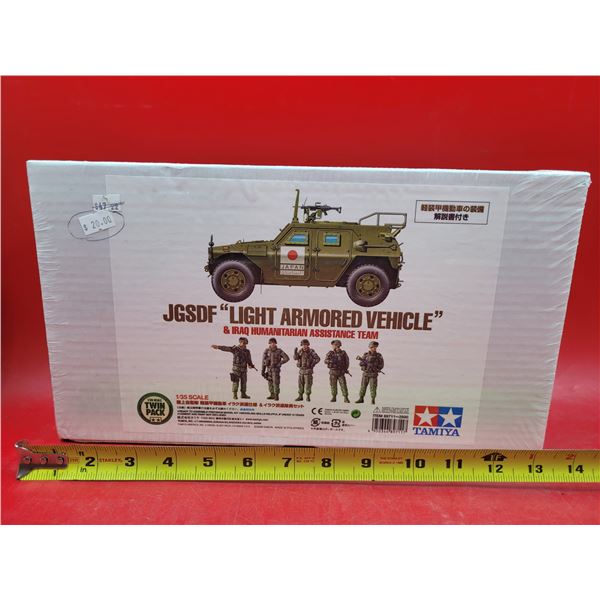 Sealed Tamiya JGSDF "Light Armored Vehicle" & Iraq Assistance Team Model Kit