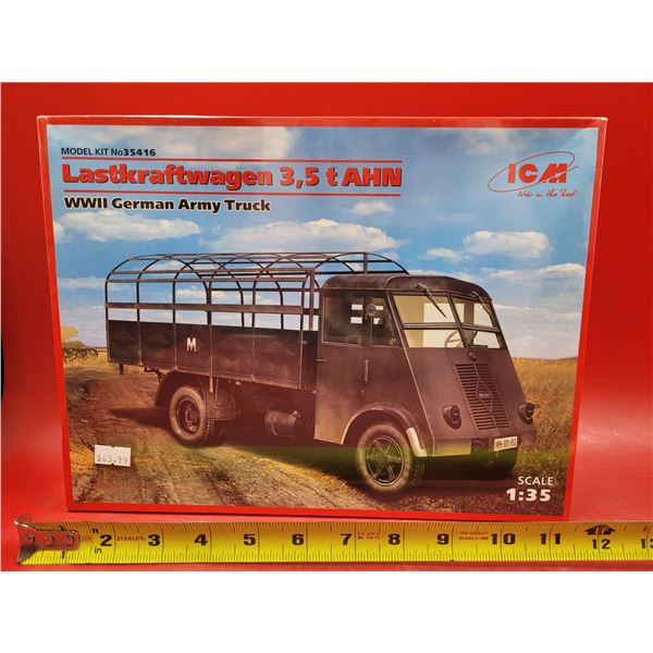 Unbuilt ICM Lastkraftwagen 3.5 t AHN WWII German Army Truck 1:35 Scale Model Kit