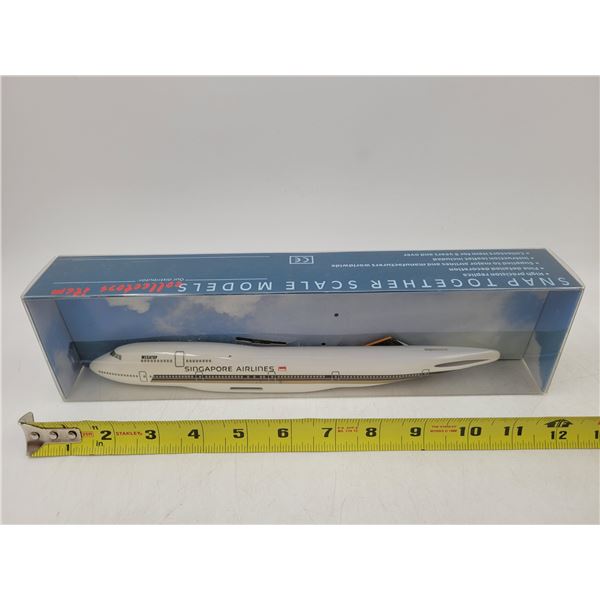 Unbuilt CMD Singapore Airlines B747-400 Model Kit