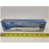 Image 1 : Unbuilt CMD Alaska Airlines 737-400 Model Kit