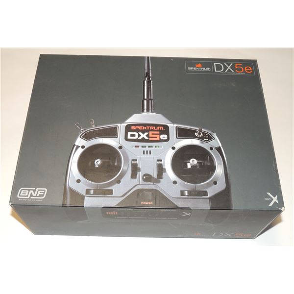 #14 DX5e Spektrum 5-Channel 2.4GHz Transmitter