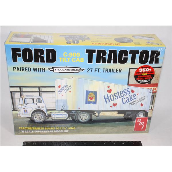 #64 AMT 1:25 Model Kit Ford Tractor Trailmobile