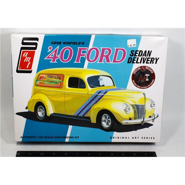 #76 AMT 1:25 Model Kit Gene Winfield's '40 Ford