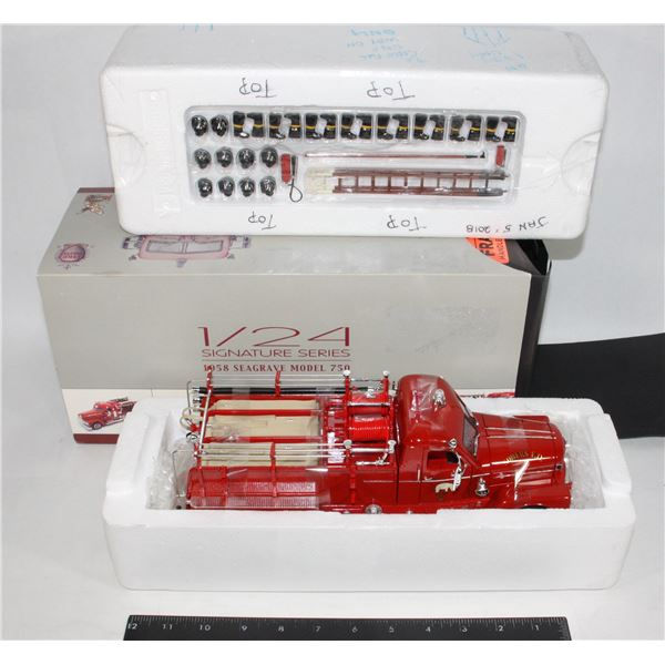 #137 1:24 Diecast 1956 Seagrave 750 Fire Engine
