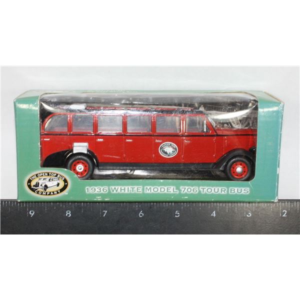#160 1936 White Model 706 Tour Bus Glacier Park