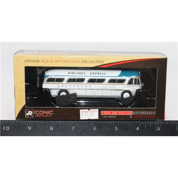 #165 Greyhound Bus 1:87 Scale 1959 GM PD4104