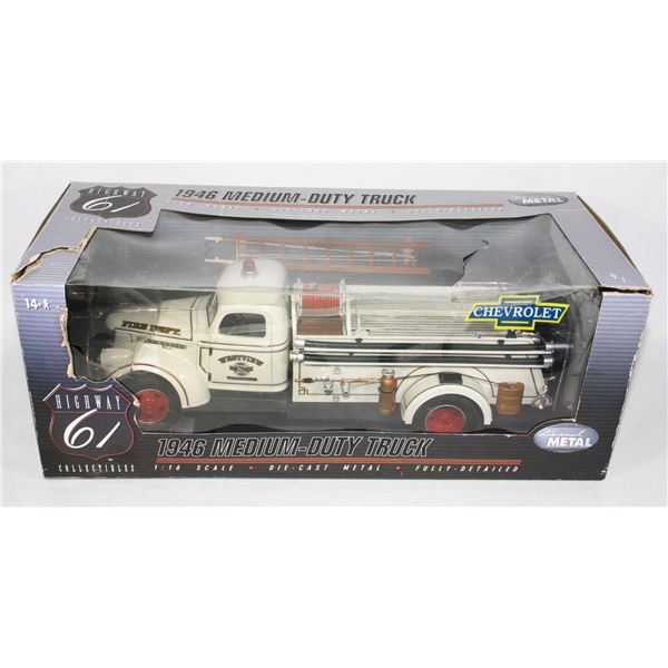 #167 1:16 Scale 1946 Medium-Duty Truck Chevy