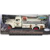 Image 2 : #167 1:16 Scale 1946 Medium-Duty Truck Chevy
