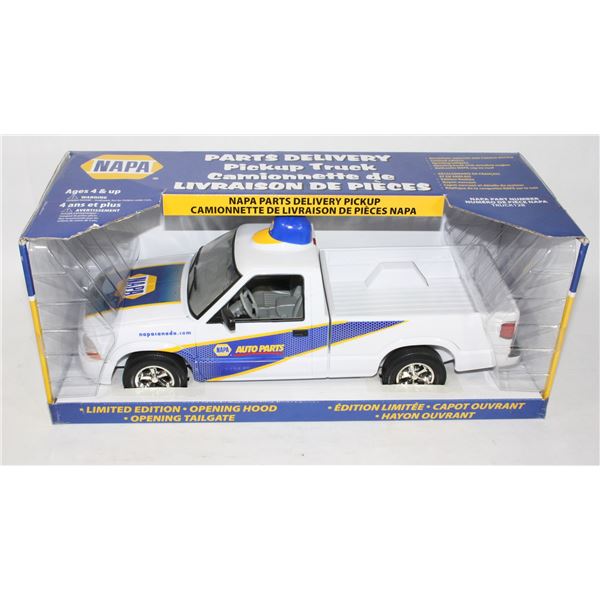 #170 NAPA Parts Delivery Pickup Truck