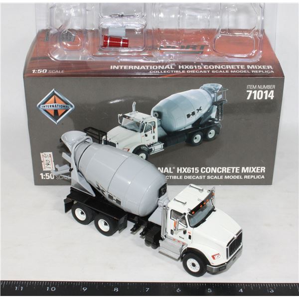 #175 1:50  International HX615 Concrete Mixer