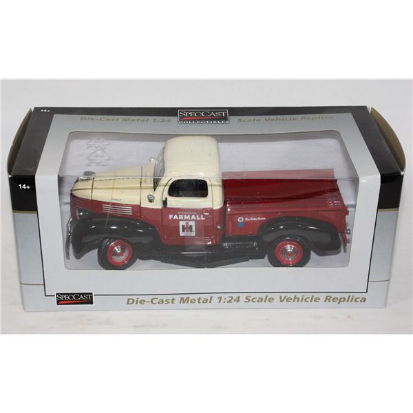 #191 1:24 International Harvester Mccormick Truck