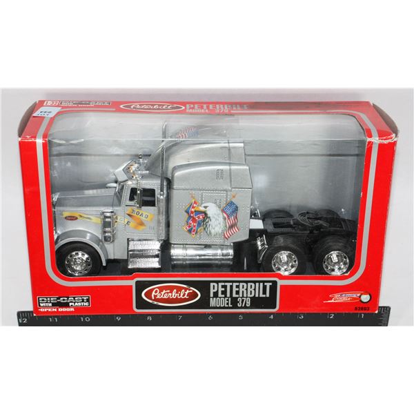 #244 1:32 Diecast Peterbilt Model 379 Truck