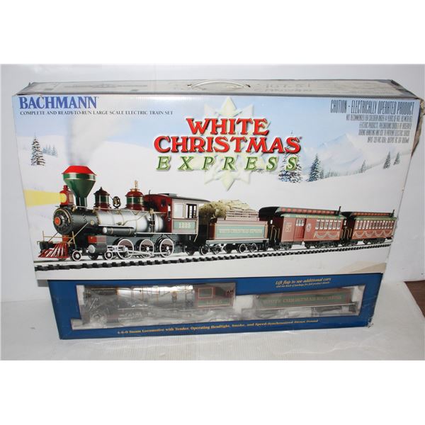 #289  G Scale Bachmann Big Haulers Christmas Train