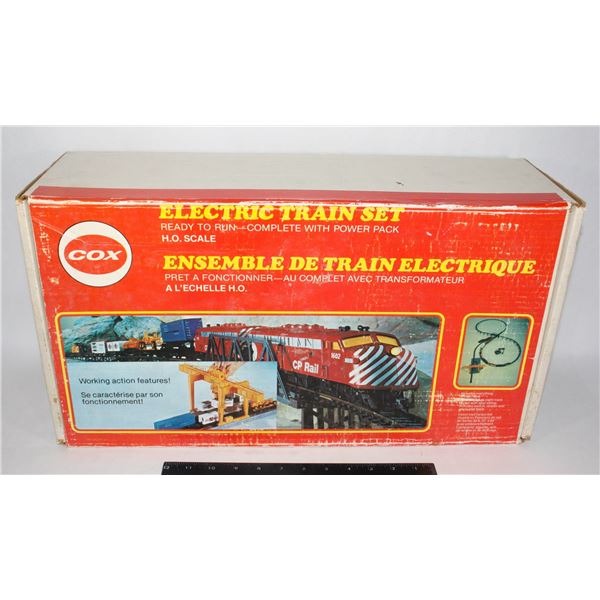 #298 HO Scale Cox Electric Train Set