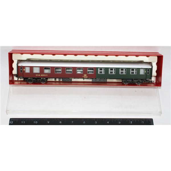#374 HO Scale Rivarossi 2917 1st Class Car