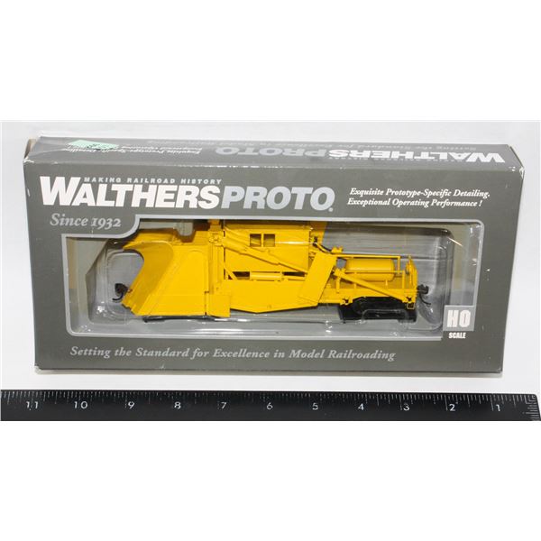 #392 HO Scale Walthers Jordan Spreader Yellow