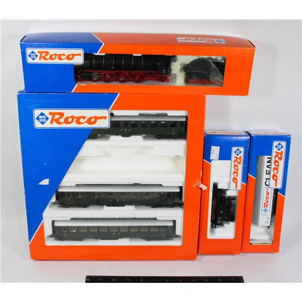 #421 HO Scale ROCCO Train Lot inc Locomotive Cars