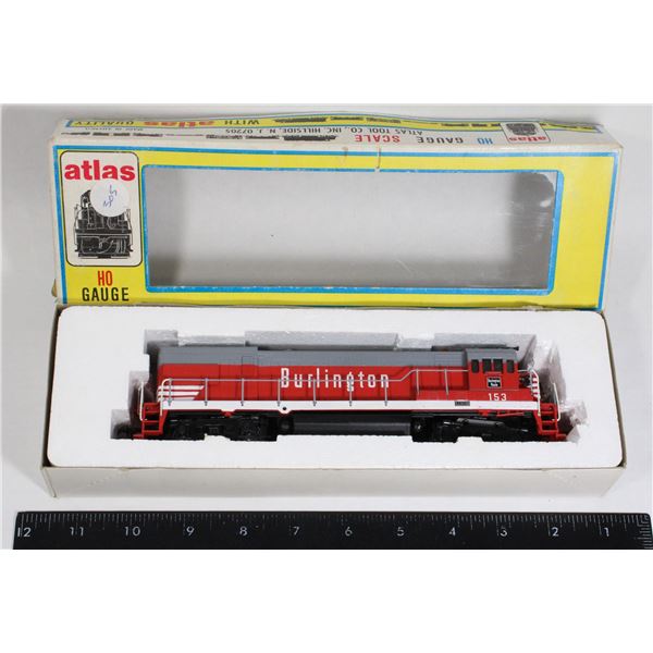 #427 HO Scale ATLAS 7021 Santa Fe GP38 Diesel