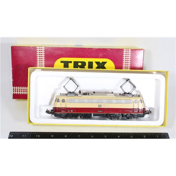 #453  HO Scale Trix 2248 Deutsche Bahn German
